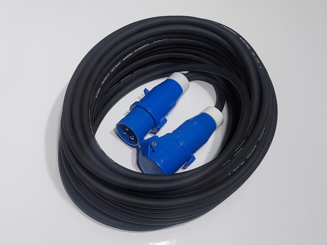 30 Meter 2.5mm Neoprene 16A Power Lead IP44 or IP67