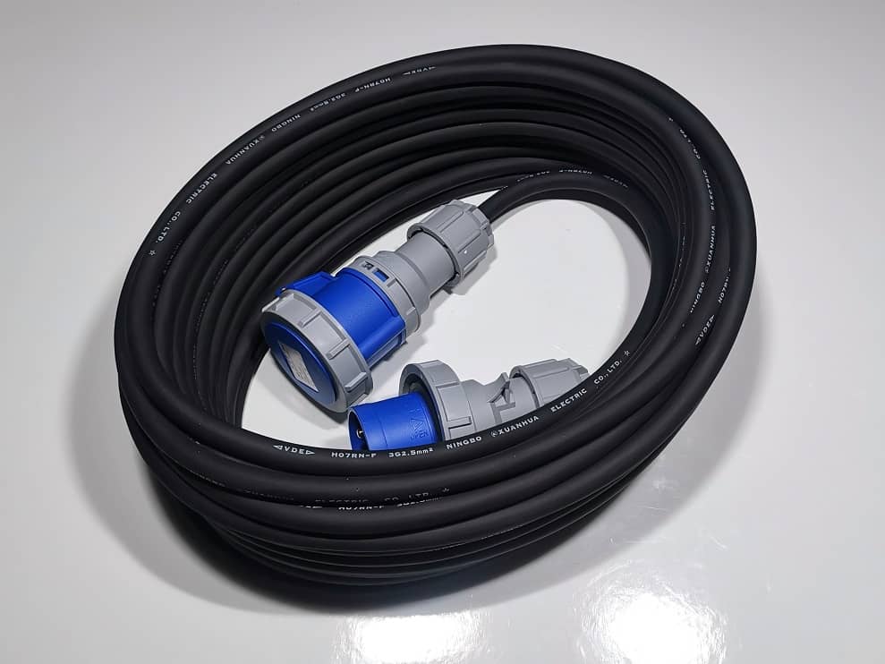 25 Meter 2.5mm Neoprene 16A Power Lead IP44 or IP67