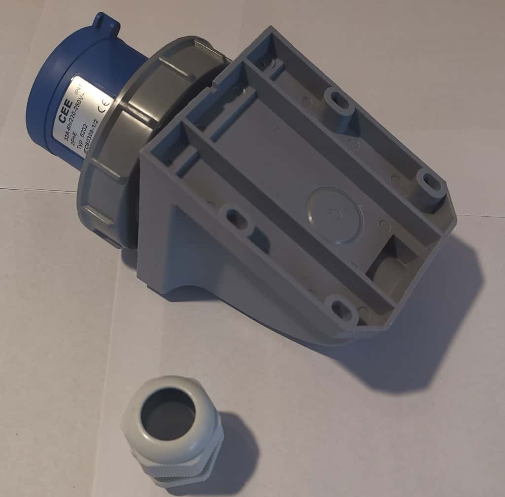 32A IP67 Inlet Surface Mounted Male
